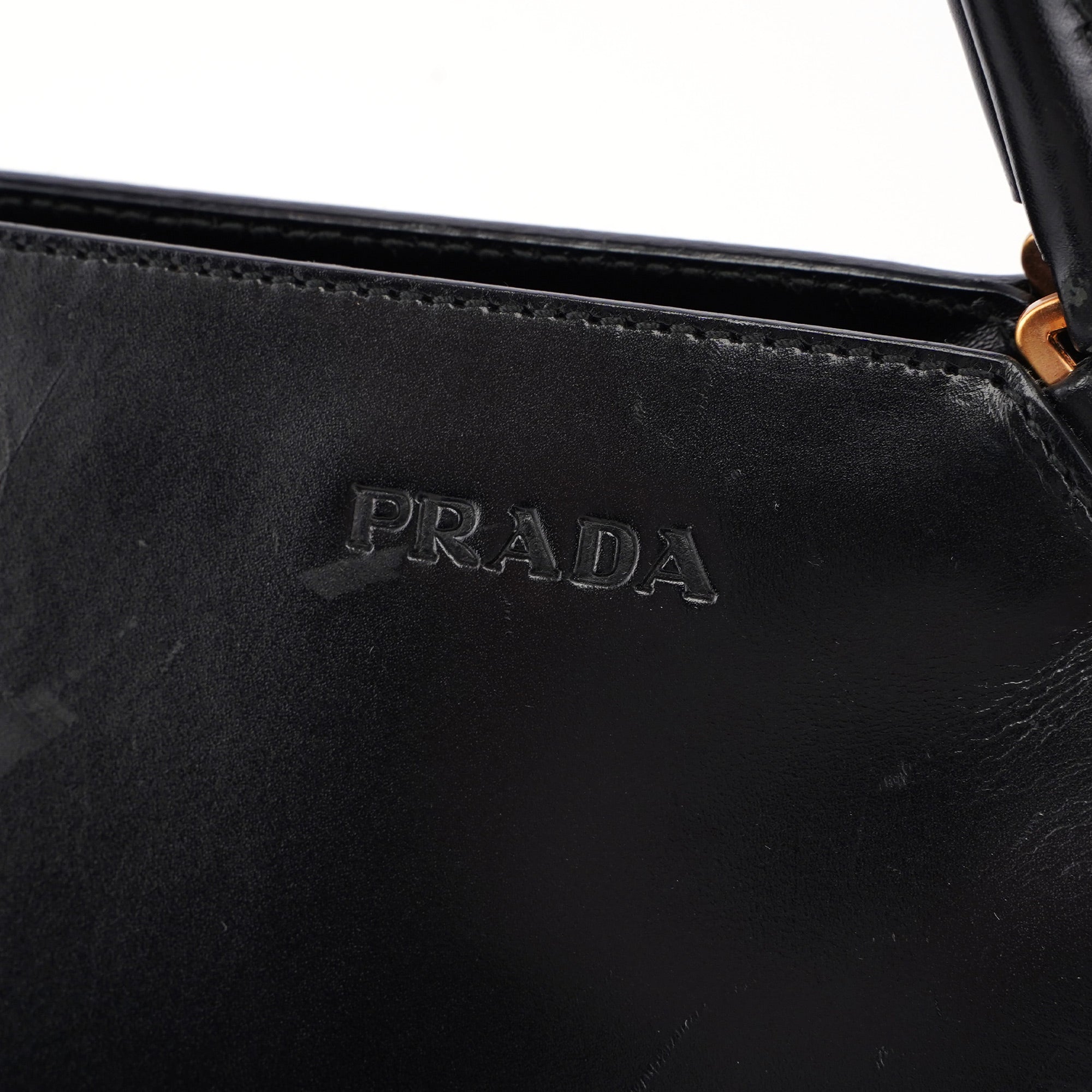 Prada Sac porté épaule Chic en cuir de veau noir