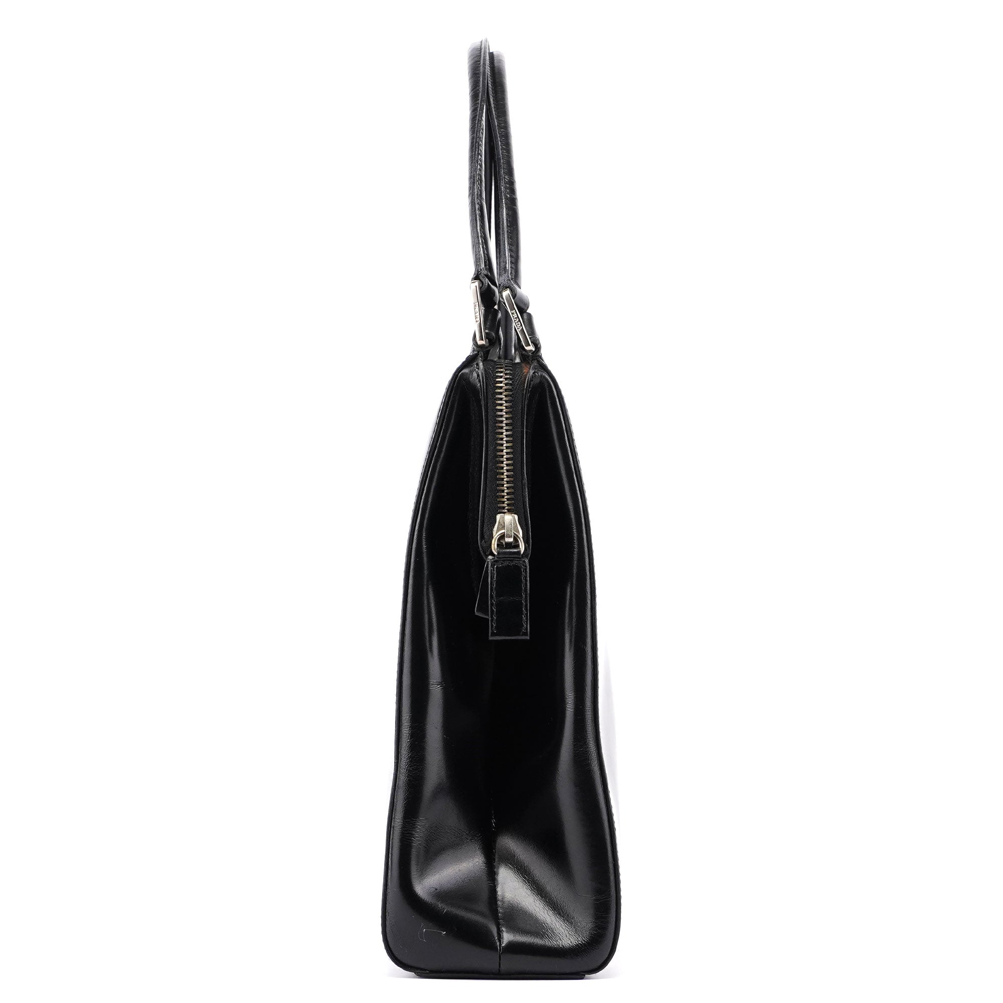 Prada Vitello Chic Schultertasche aus schwarzem Kalbsleder