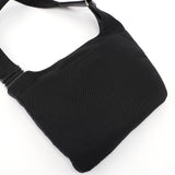 Prada Sac bandoulière en laine et fourrure noires