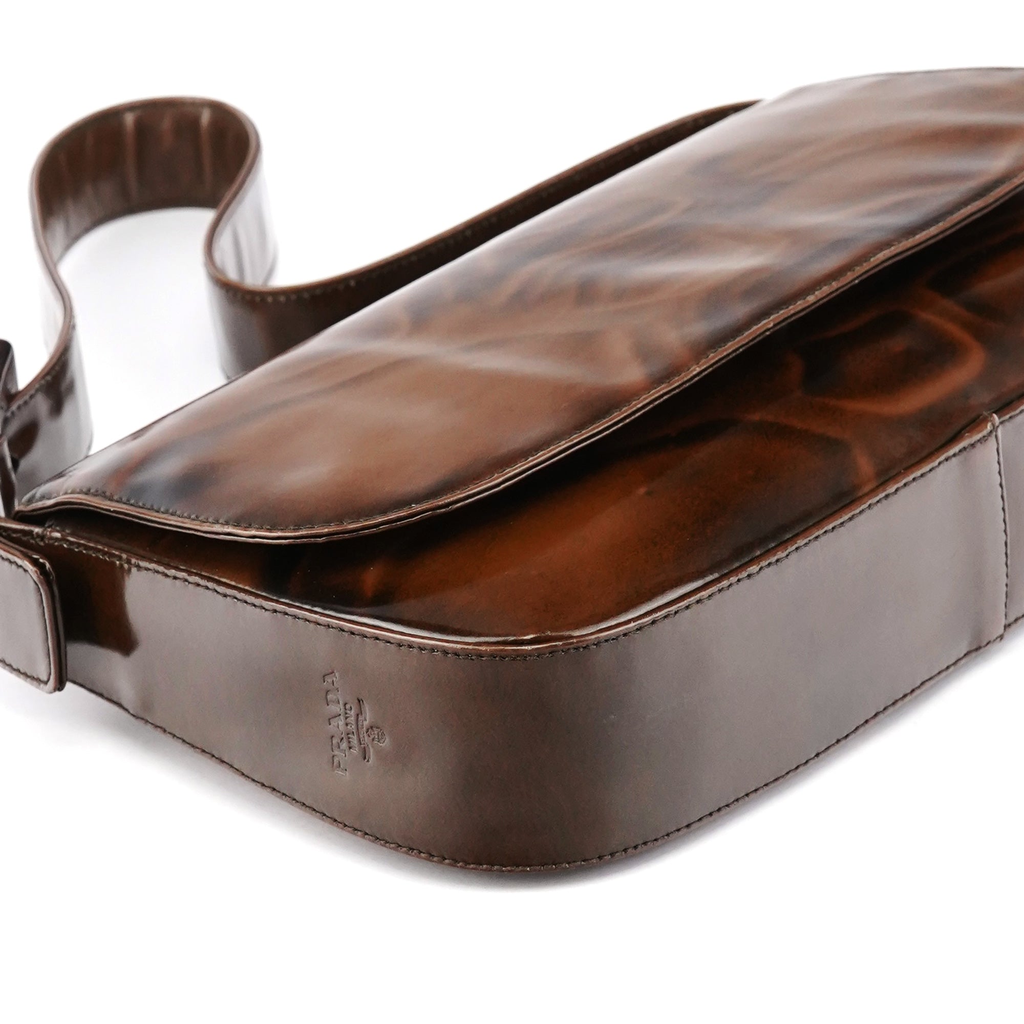 Prada Sac porté épaule Spazzolato Girafo en cuir verni marron
