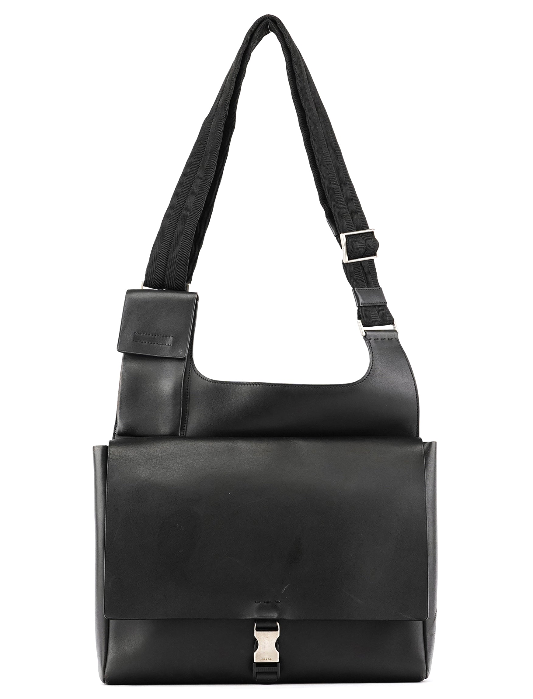 Prada Autunno 1999 Borsa a spalla con fibbia in pelle nera