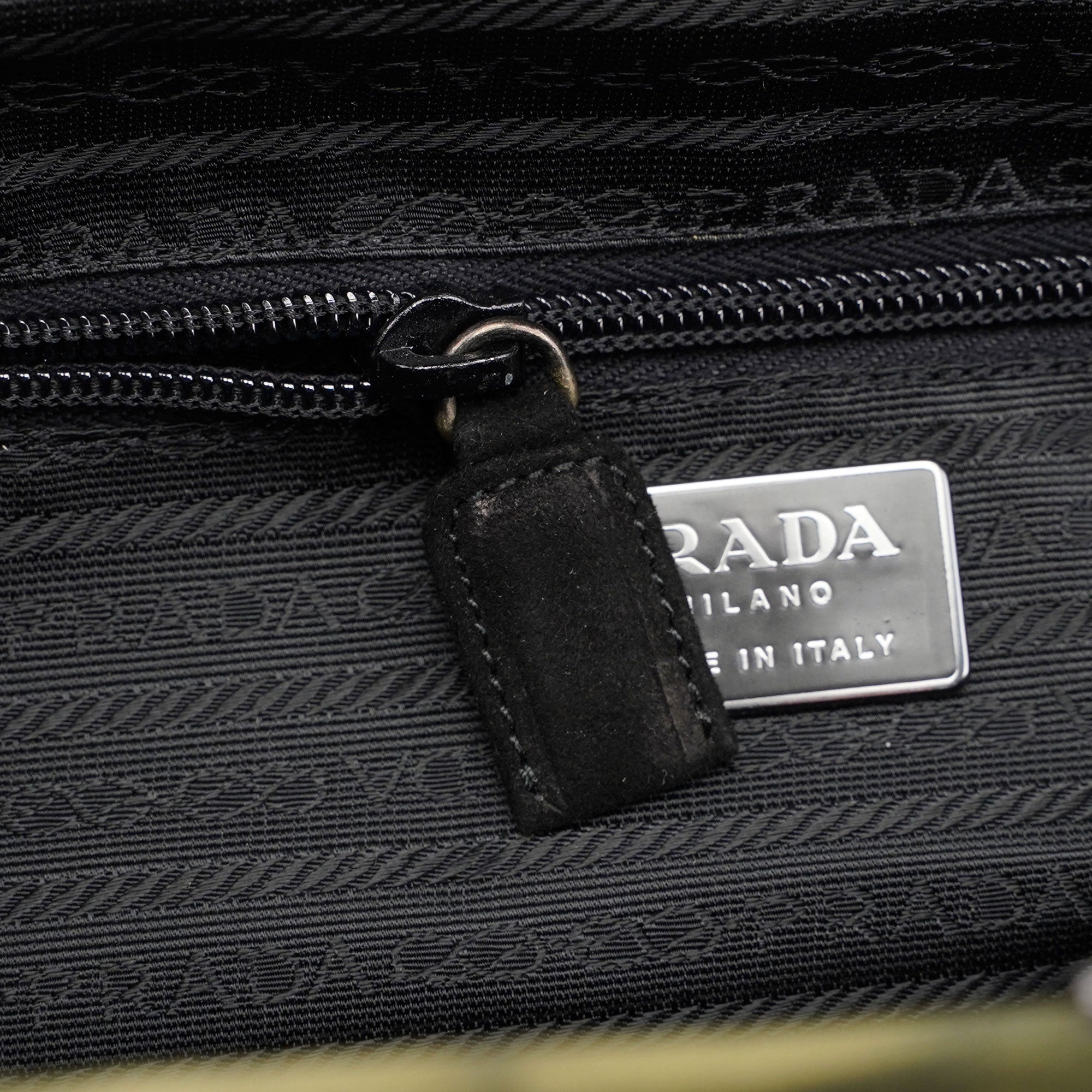 Prada Pochette en daim tie-dye vert
