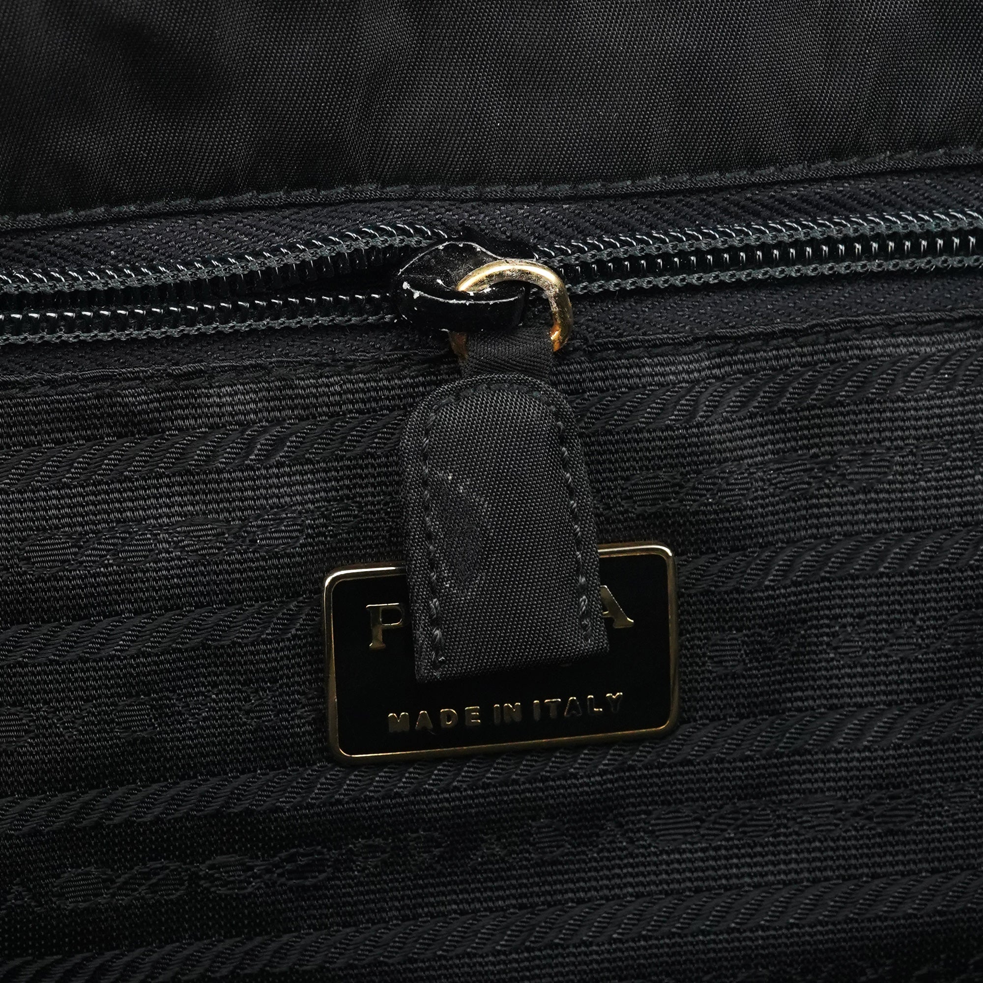 Prada Sac à poignée Tessuto Metal bleu marine et doré