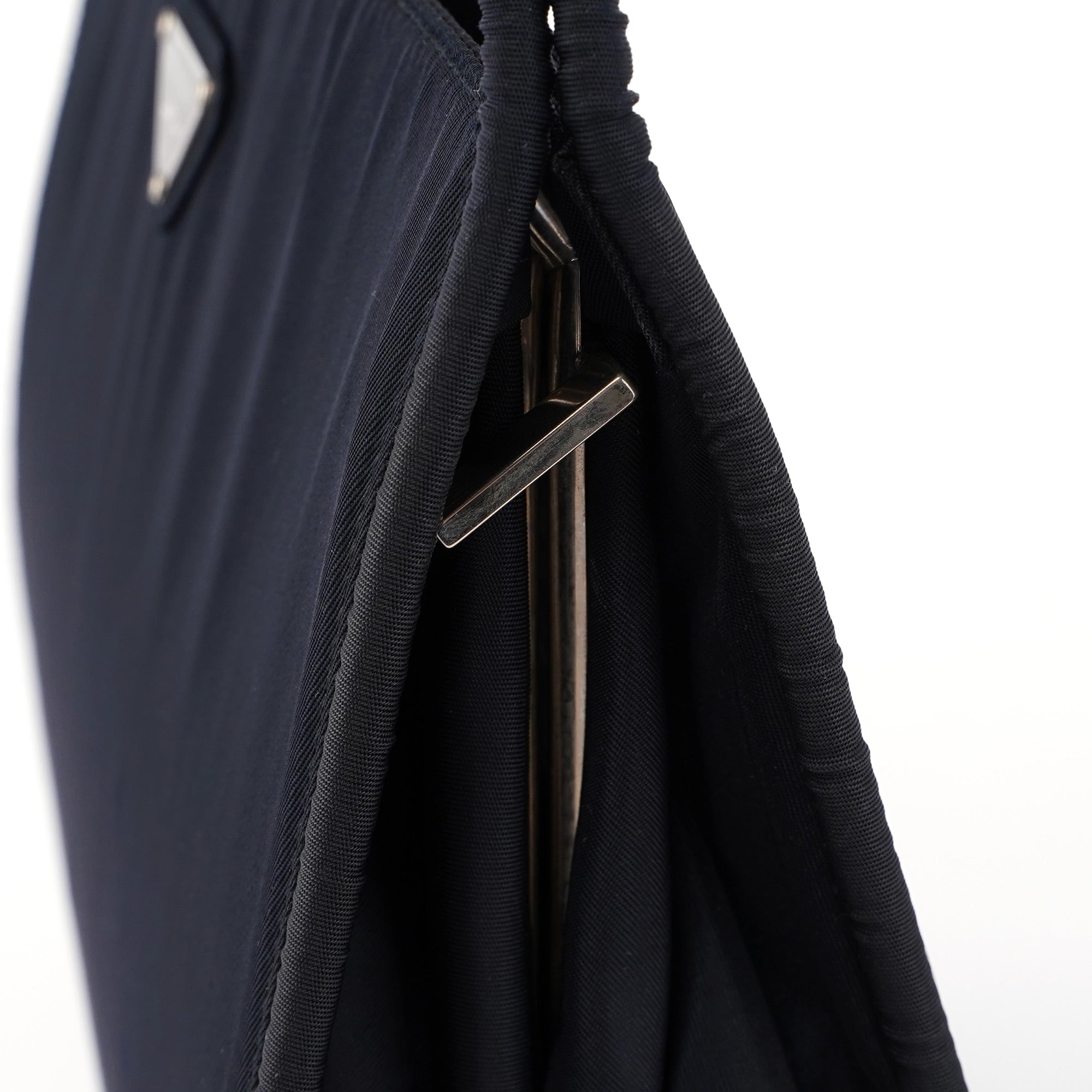 Prada Borsa tote Tessuto City in nylon blu navy