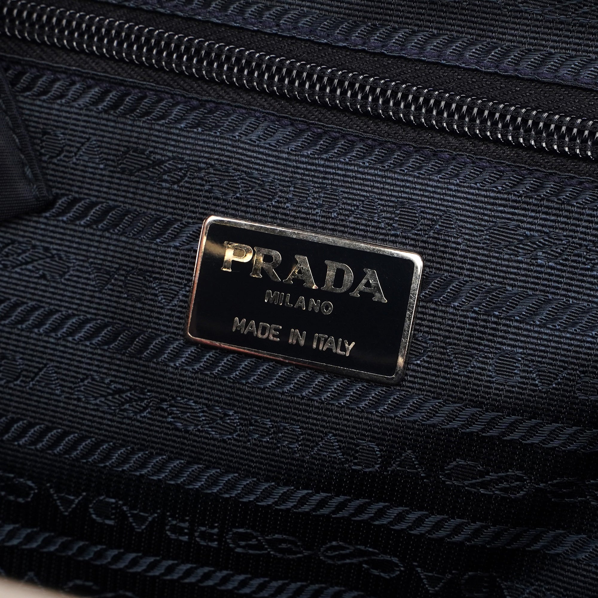 Prada Borsa tote Tessuto City in nylon blu navy