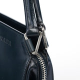 Prada Vitello Chic Schultertasche aus marineblauem Kalbsleder