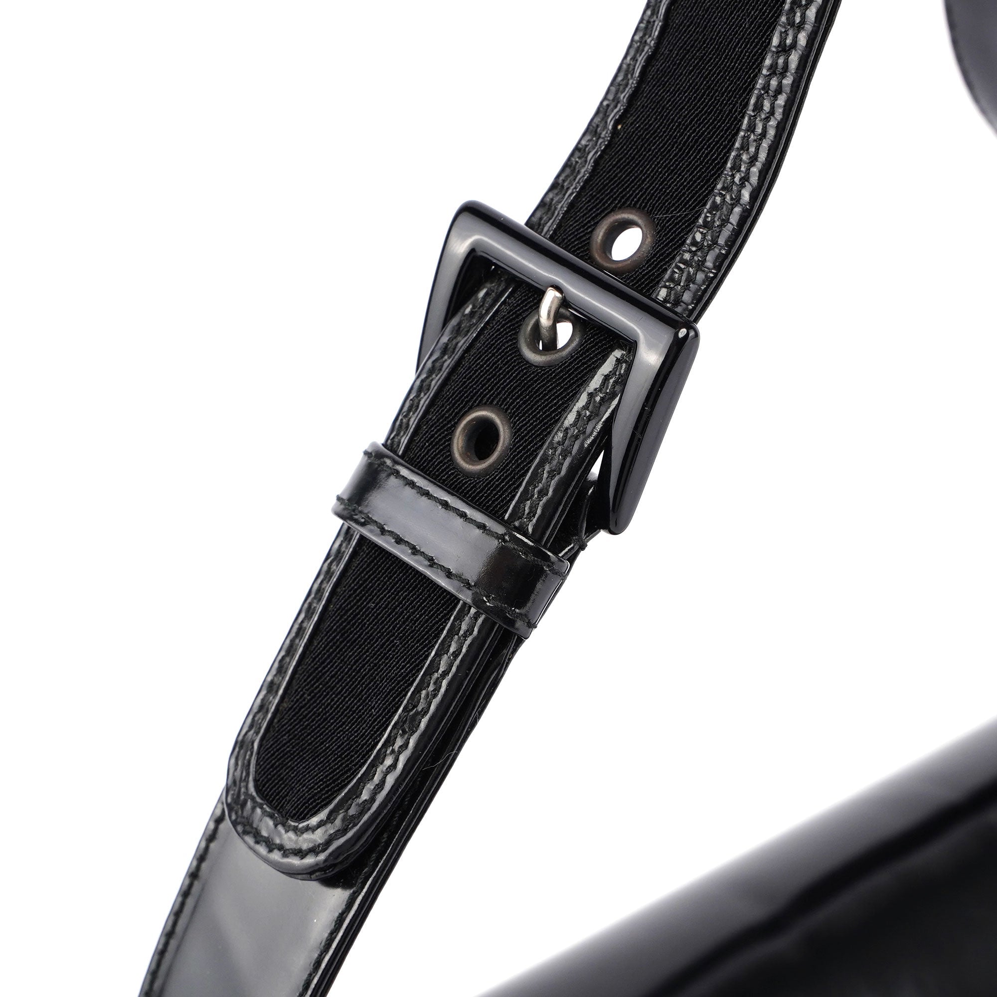 Prada Schultertasche aus schwarzem Spazzolato-Leder