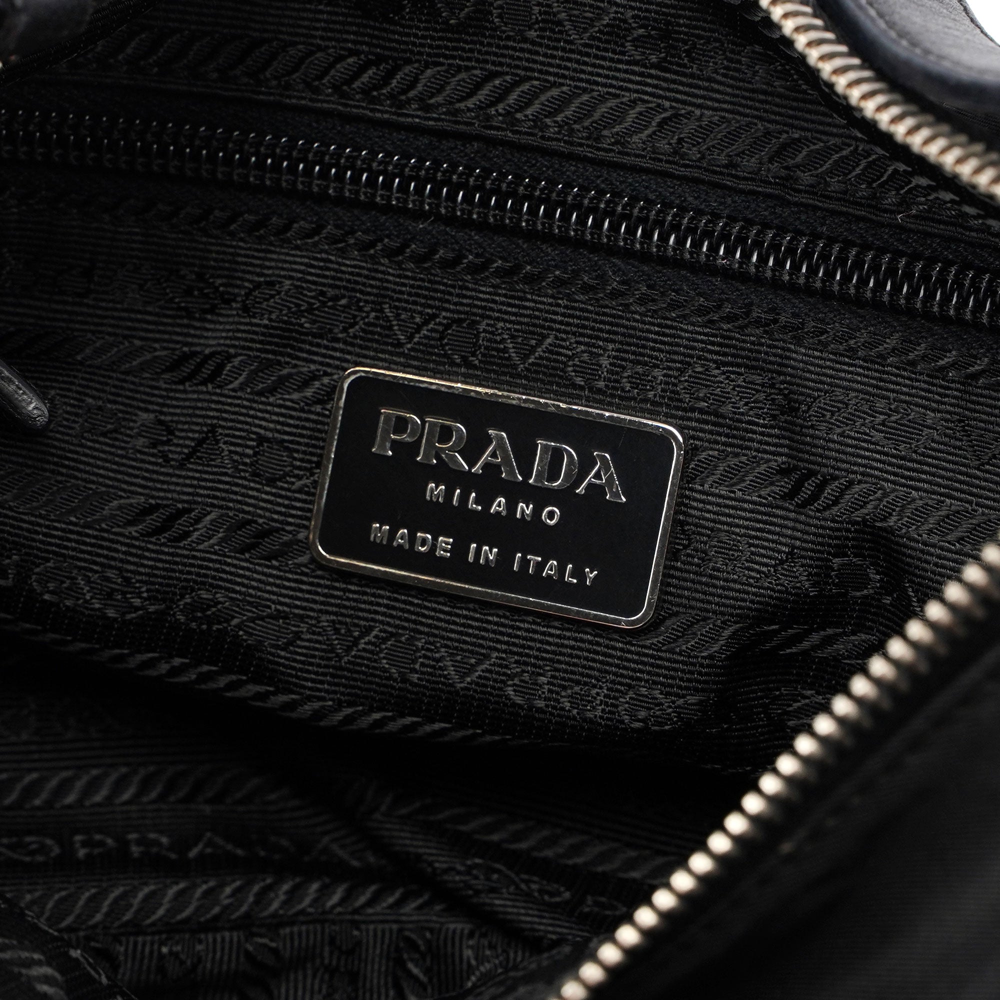 Prada Mini sac à main Prada Tessuto en nylon et cuir noirs
