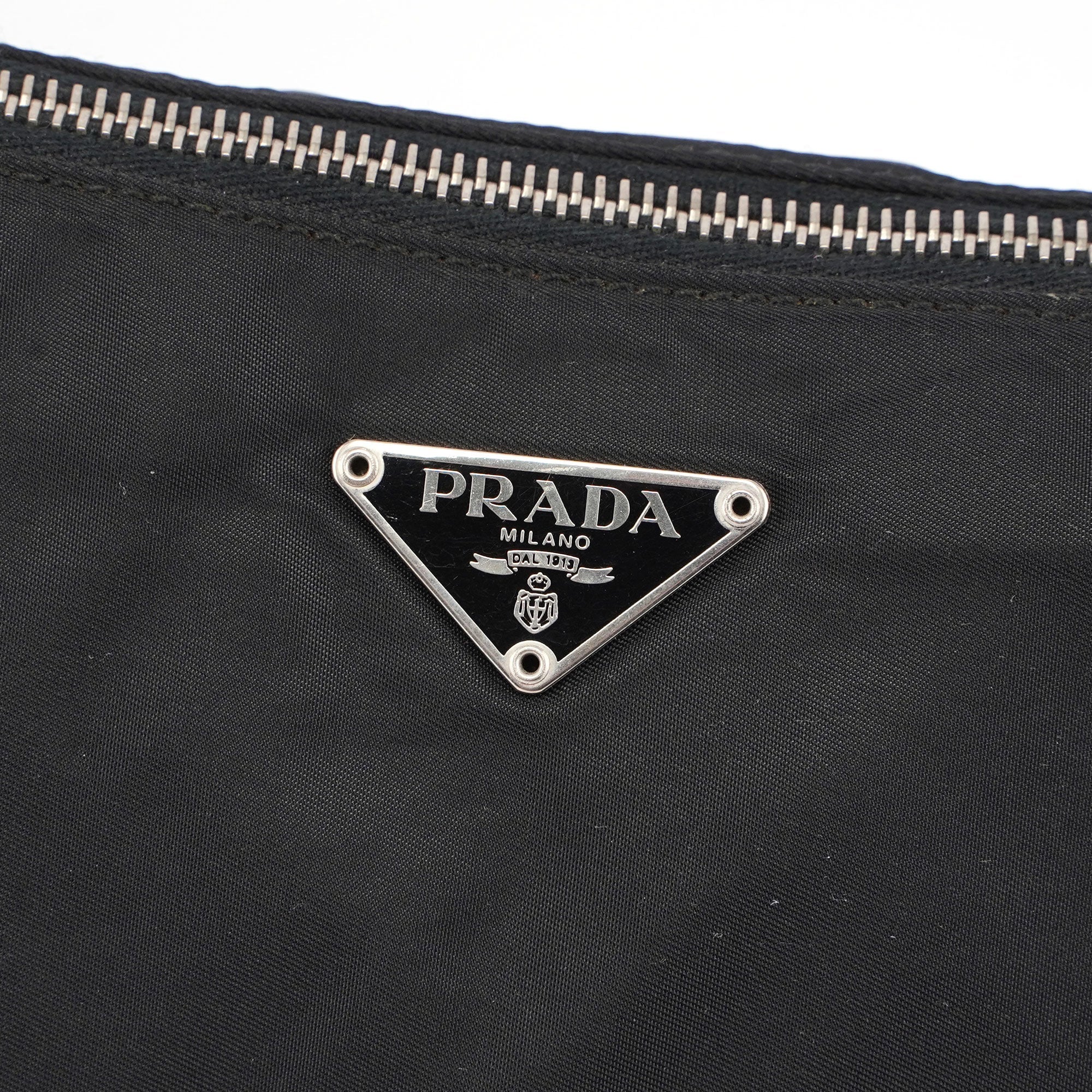 Prada Mini sac à main Prada Tessuto en nylon et cuir noirs