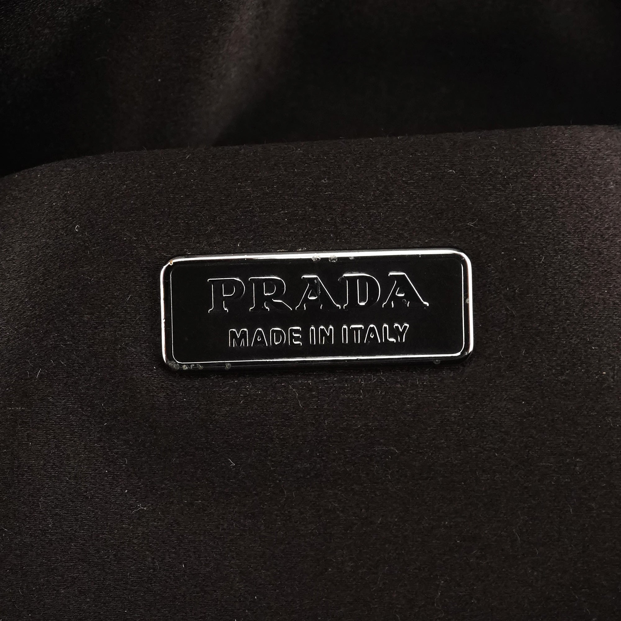 Prada Mini sac bowling Spazzolato en cuir verni rouge