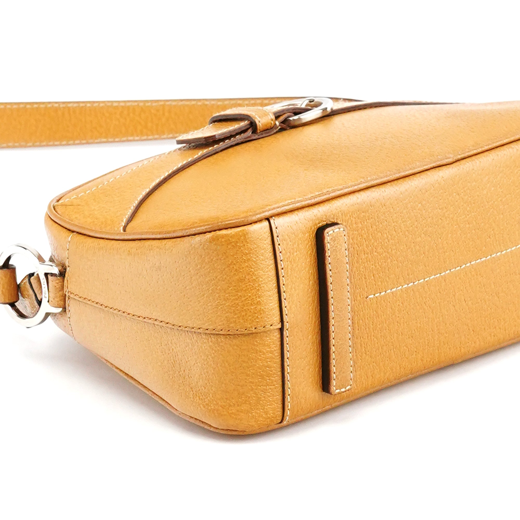 Prada Spring 2000 Beige Leather Shoulder Bag