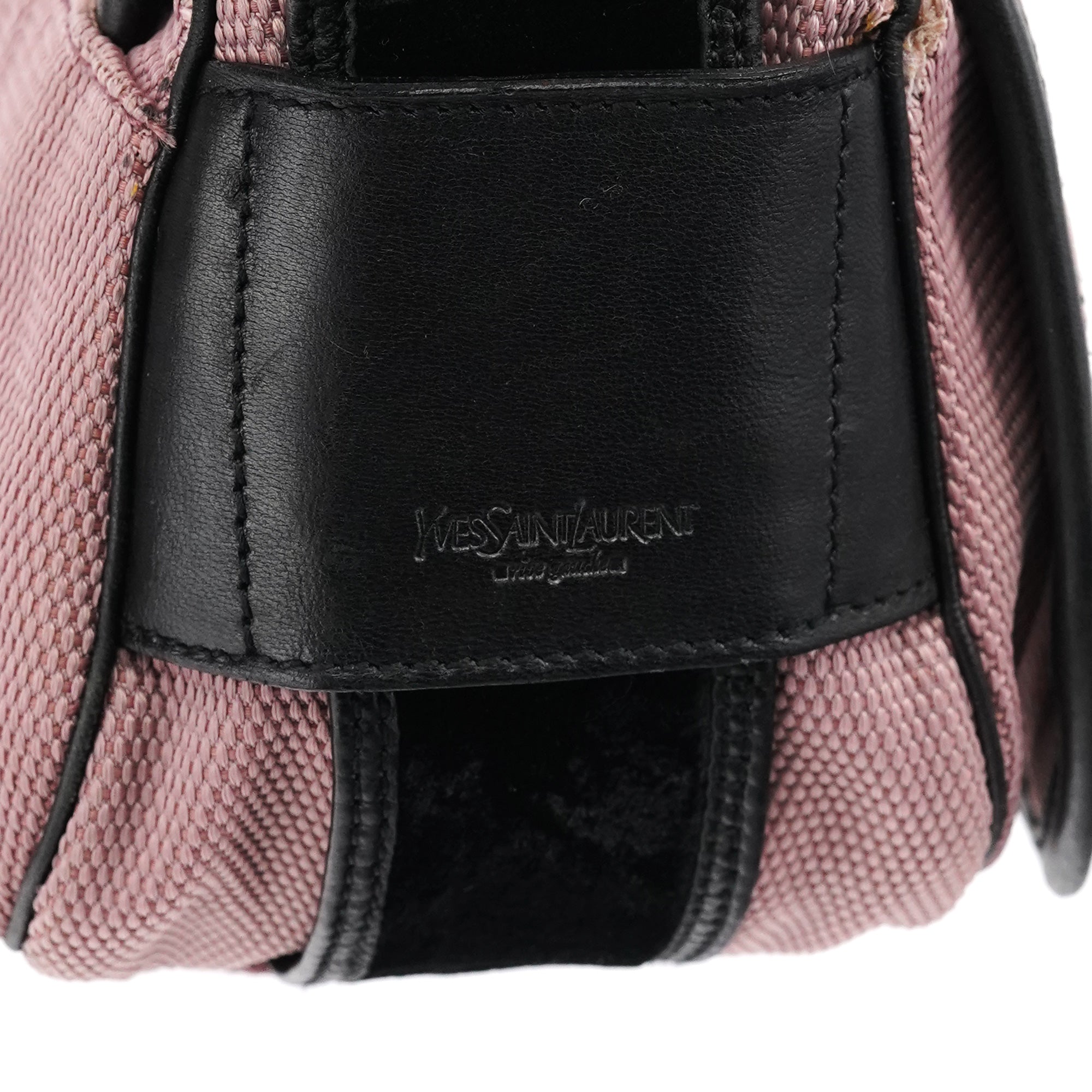 Yves Saint Laurent 120456 Schultertasche mit Schnalle aus Nylon in Rosa und Samt