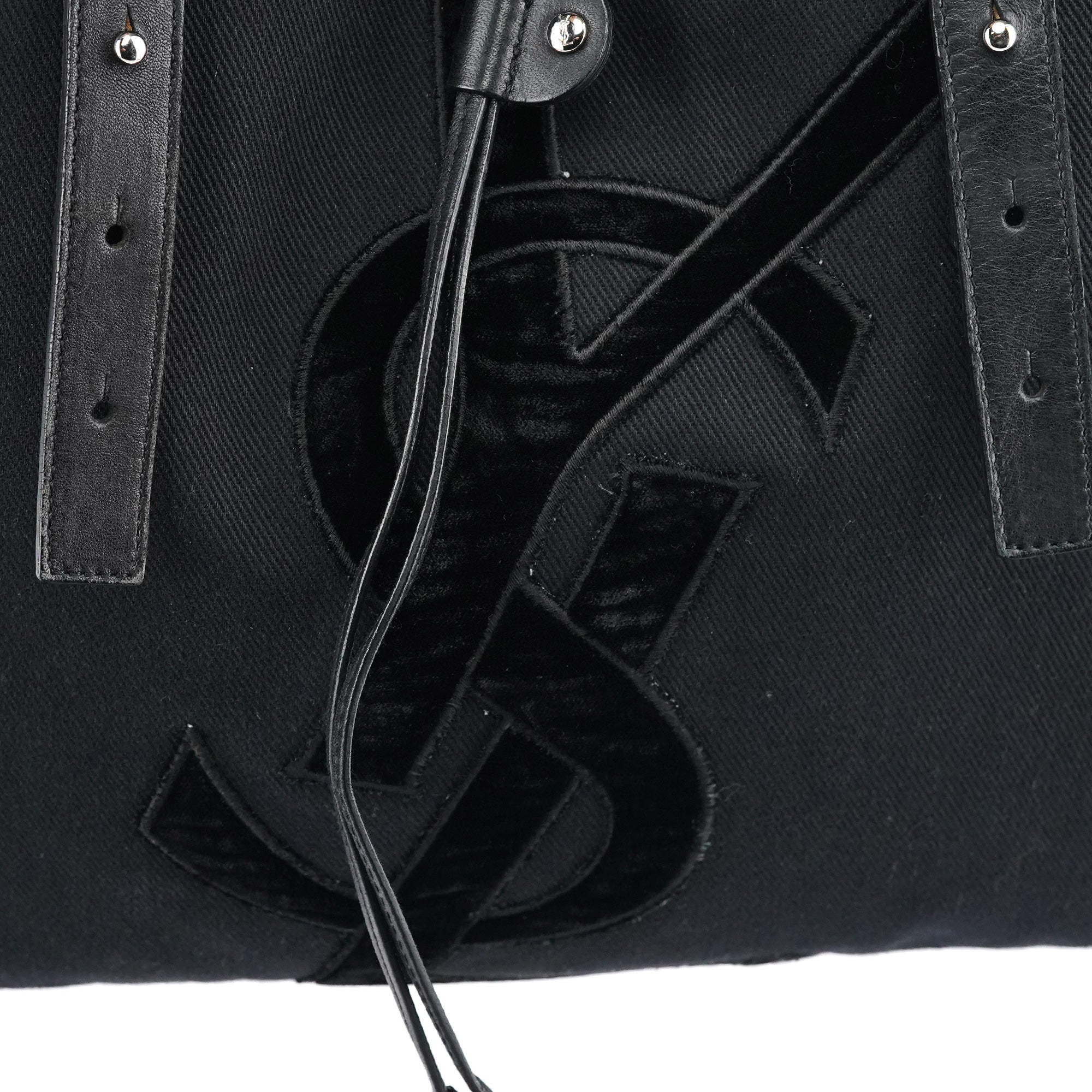 Yves Saint Laurent 123435 Tote Bag aus schwarzem Canvas mit YSL-Logo aus Samt