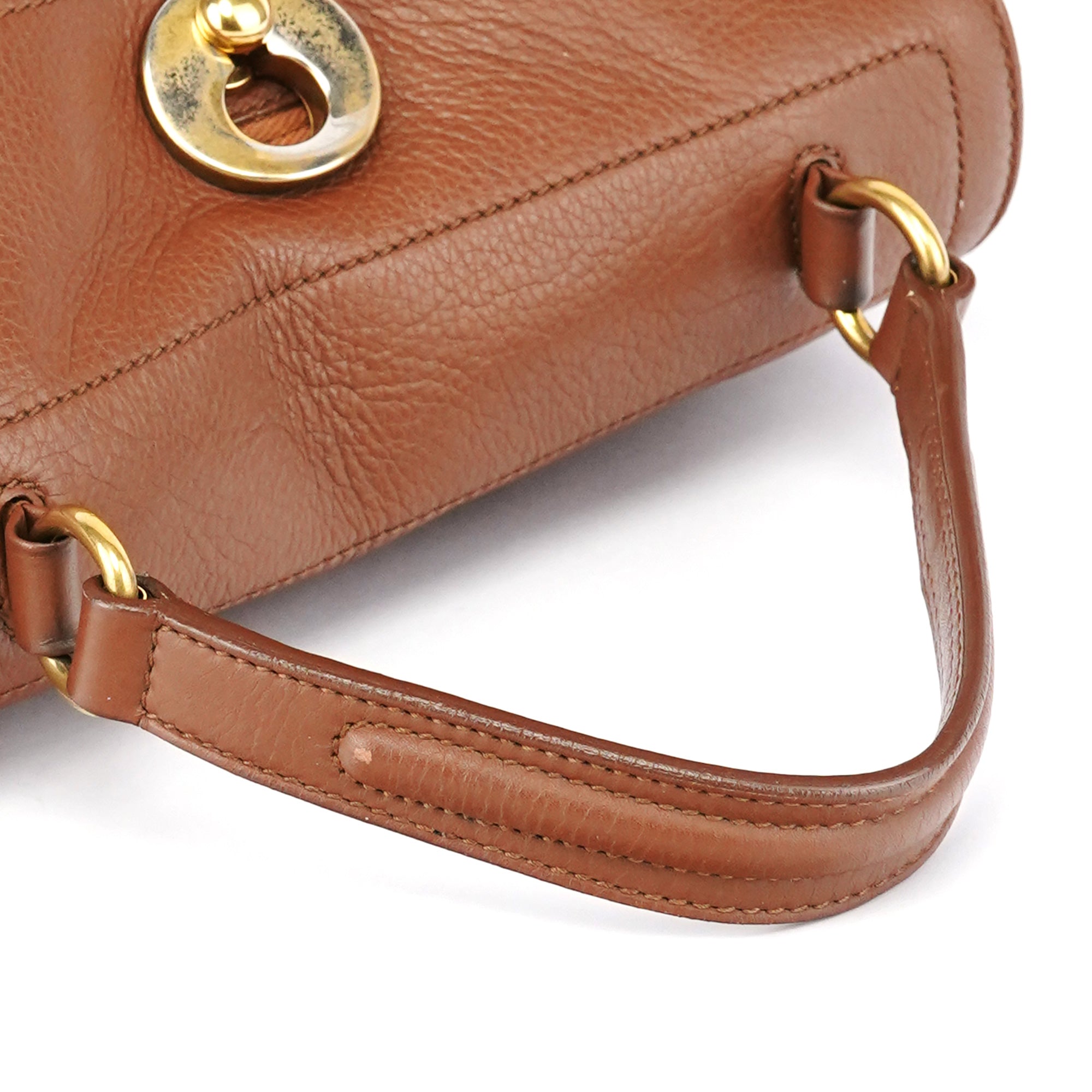 Yves Saint Laurent 283761 Sac deux portés Muse Two en cuir marron clair