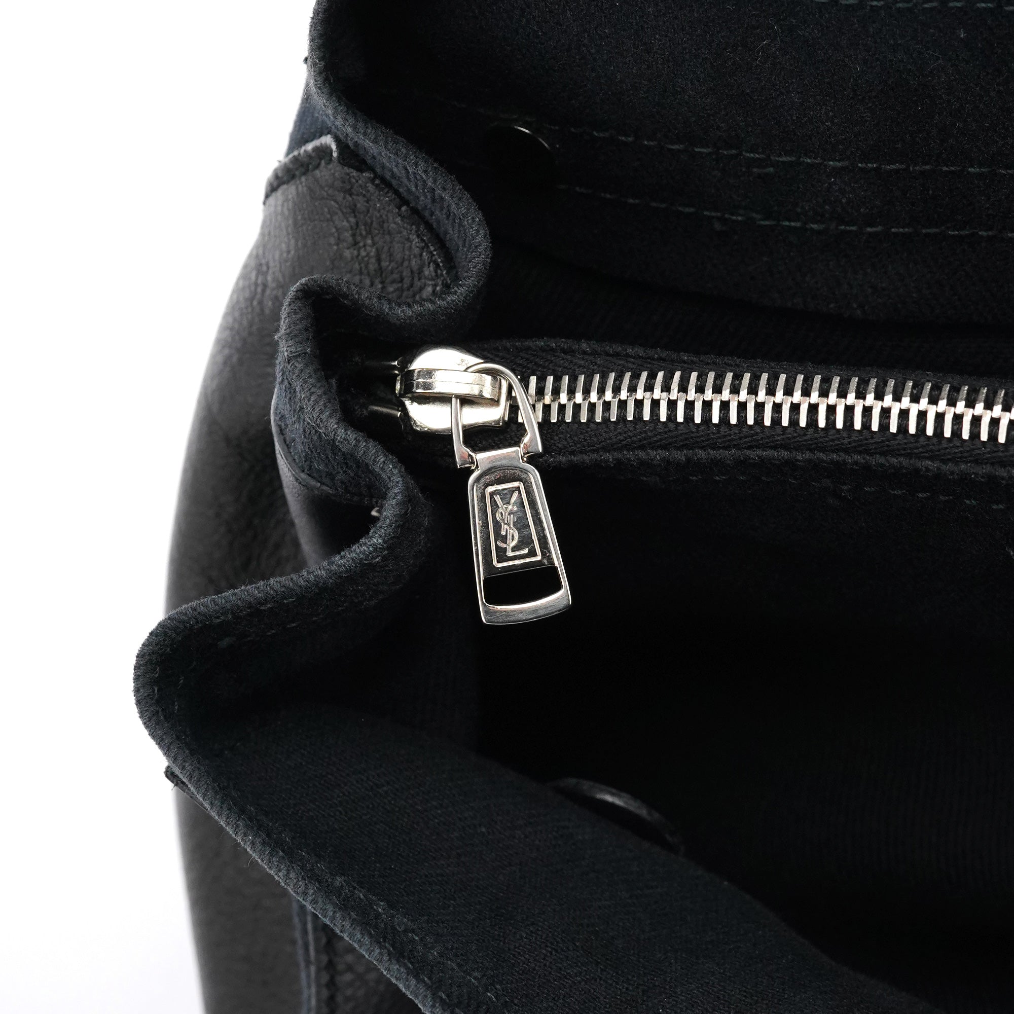 Yves Saint Laurent 289278 Sac deux portés Muse Two en cuir noir