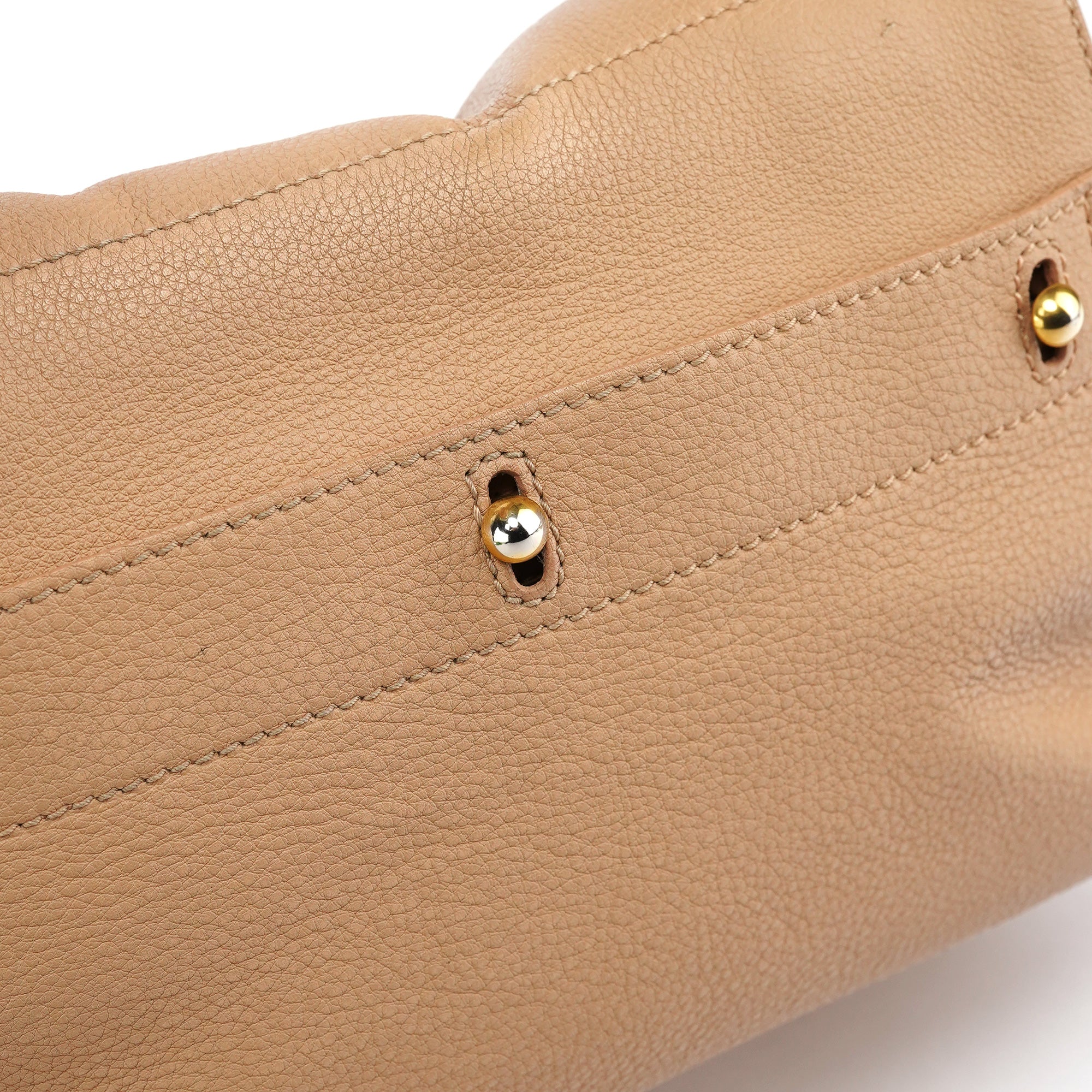 Yves Saint Laurent Sac deux portés Muse Two en cuir beige et marron