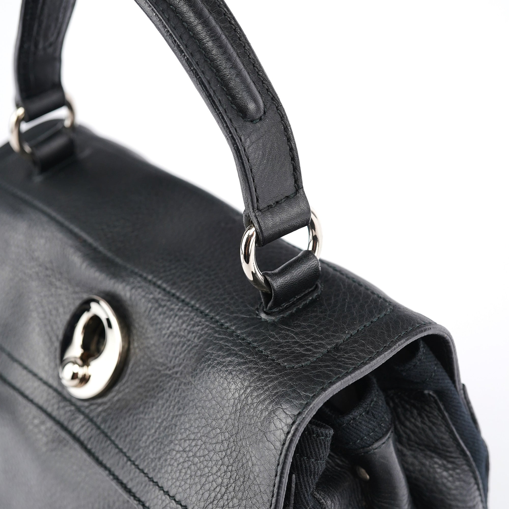 Yves Saint Laurent Sac deux portés Muse Two en cuir noir