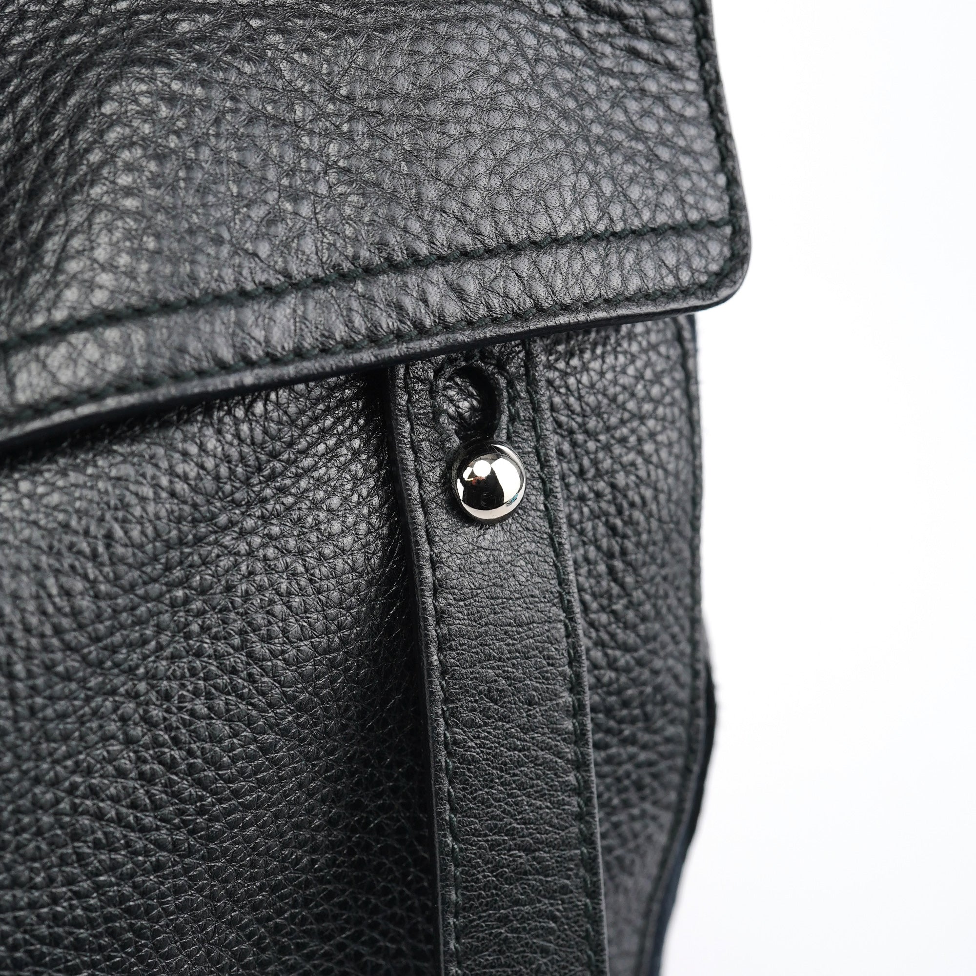 Yves Saint Laurent Muse Two Tasche aus schwarzem Leder